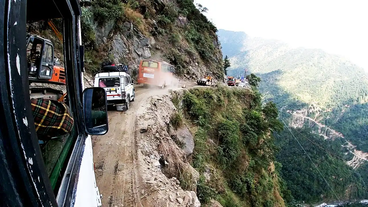 Sonprayag parking area for Kedarnath Yatra vehicles